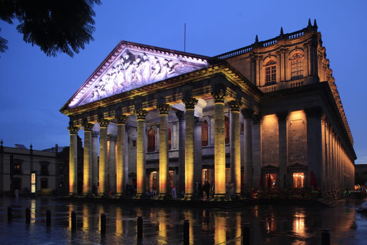 Historia-del-teatro-Degollado-1-1200x800.jpeg