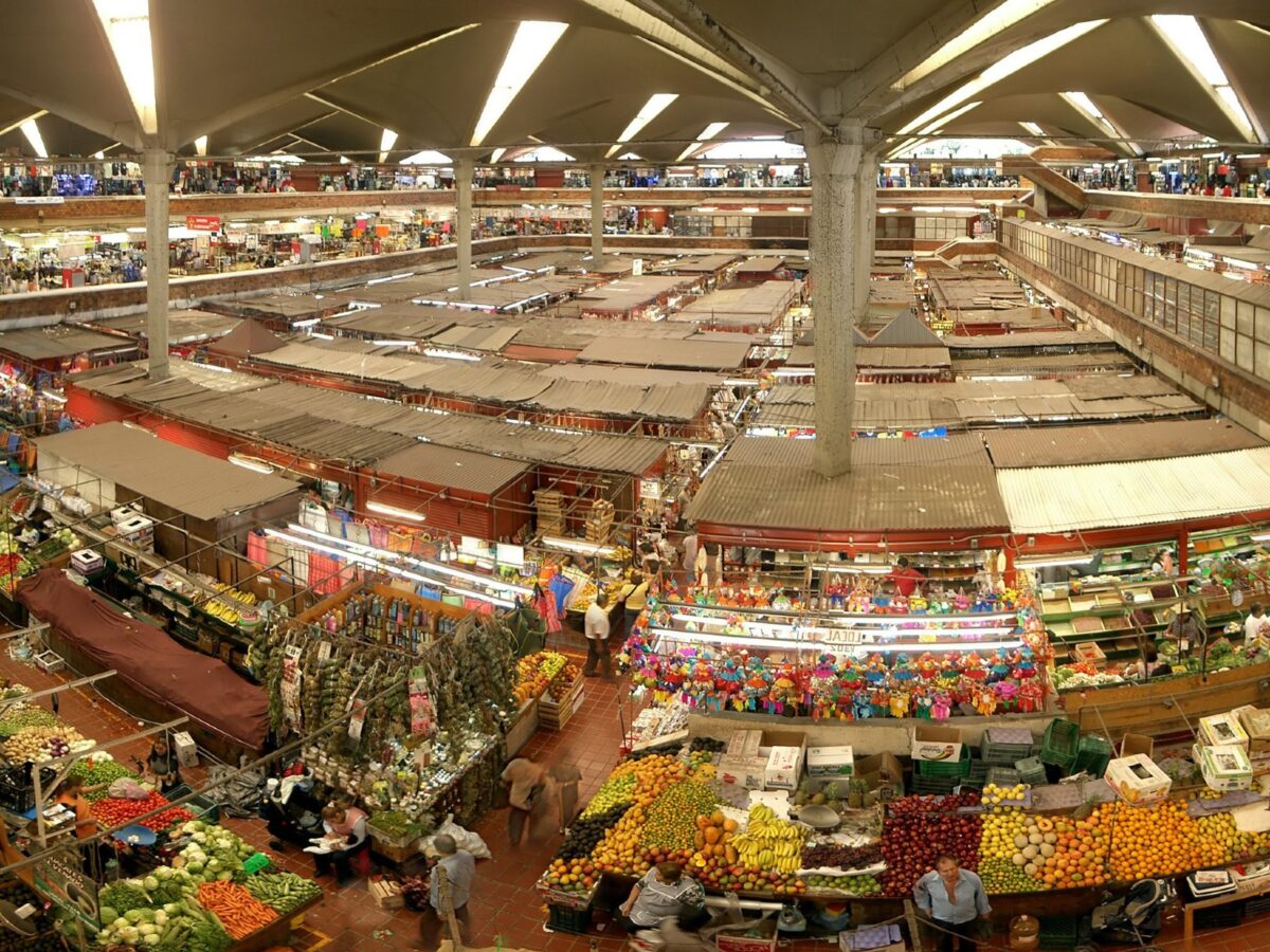historia-mercado-san-juan-de-dios-guadalajara--1200x900.jpeg